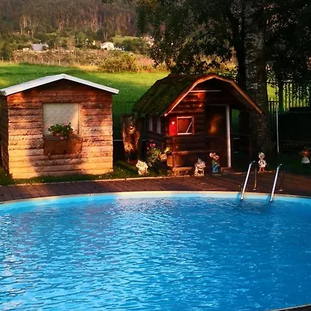 Hotel Garni Lory - Fattoria Cheye 3*